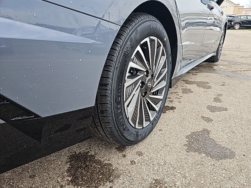 New 2026 Hyundai Sonata Limited FWD image 39