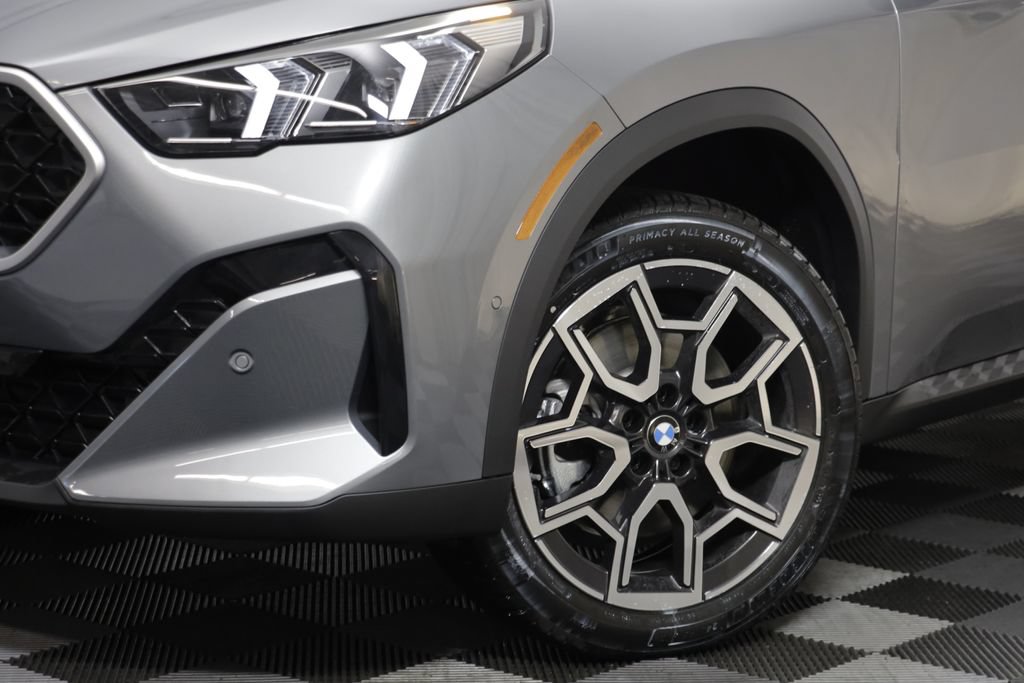 New 2026 BMW X2 xDrive28i w/ Convenience Package AWD/4WD image 4