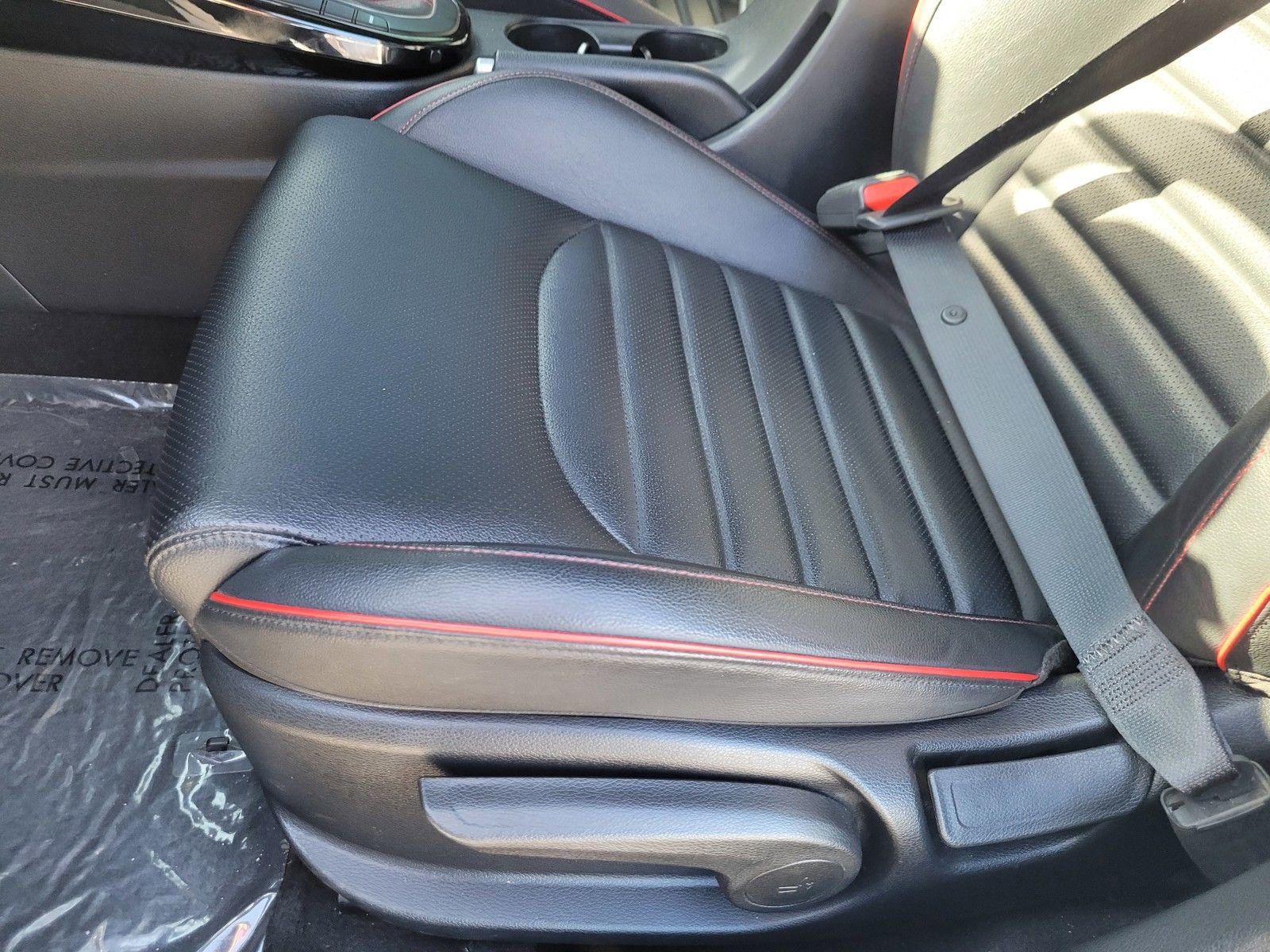 Used 2022 Kia Forte GT image 14
