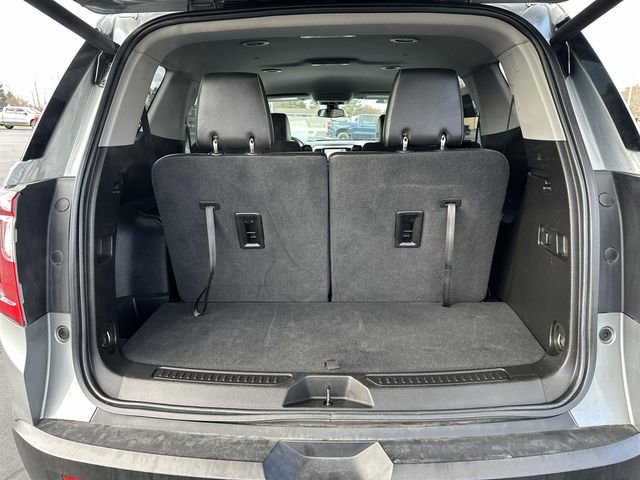 Used 2023 GMC Acadia SLT image 26