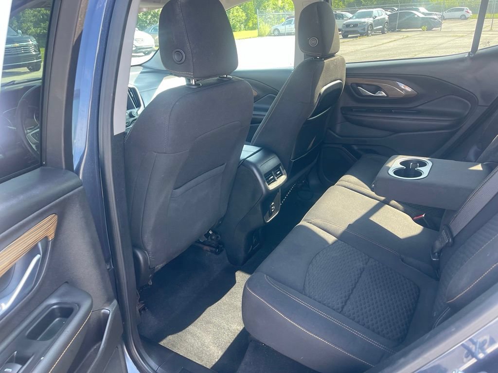Used 2018 GMC Terrain SLE w/ Driver Convenience Package AWD/4WD image 14