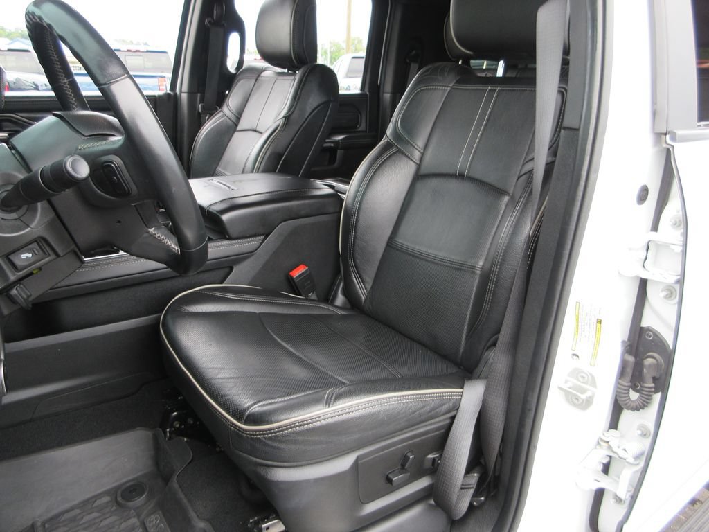 Used 2023 RAM 2500 Limited AWD/4WD image 25