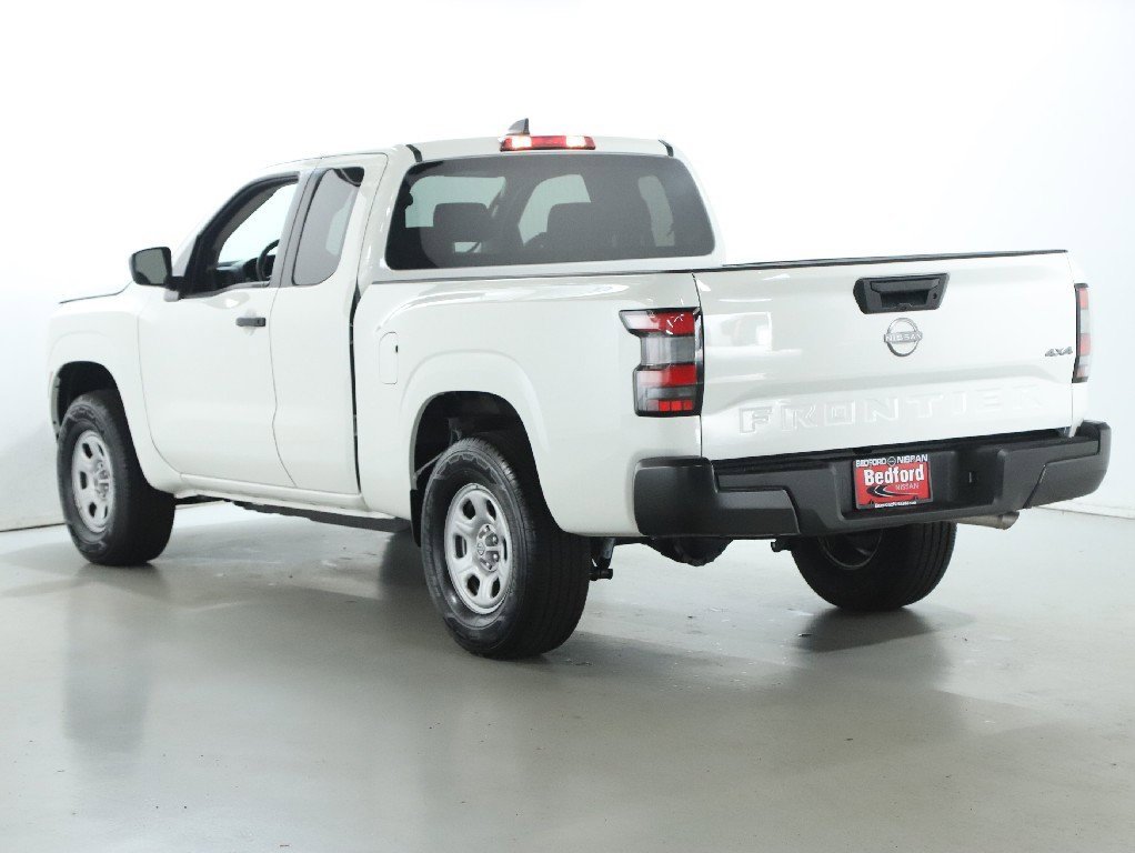 Used 2024 Nissan Frontier S w/ S Utility Package image 39