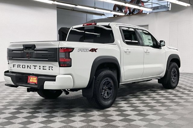 New 2026 Nissan Frontier PRO-4X w/ Tow Package AWD/4WD image 18