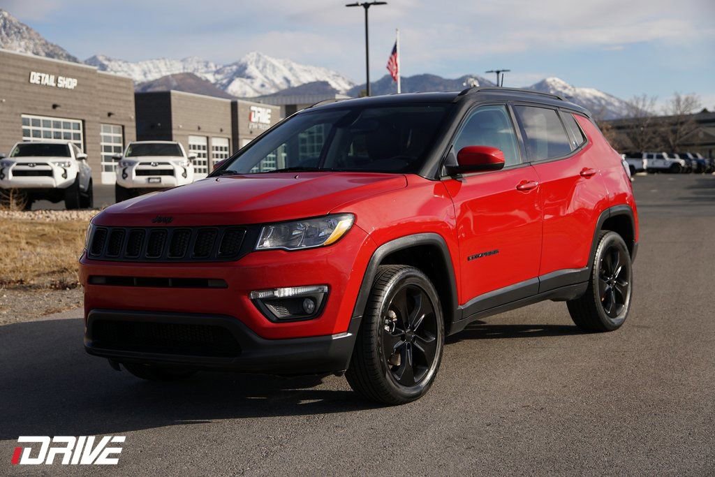 Used 2020 Jeep Compass Latitude image 6