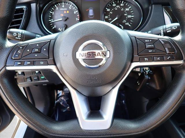 Used 2020 Nissan Rogue S AWD/4WD image 14