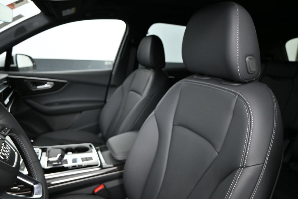 New 2026 Audi Q7 2.0T Premium AWD/4WD image 9