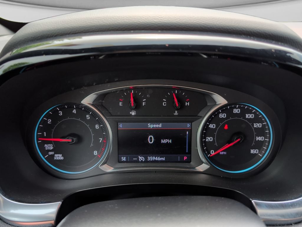Used 2023 Chevrolet Traverse LT AWD/4WD image 10