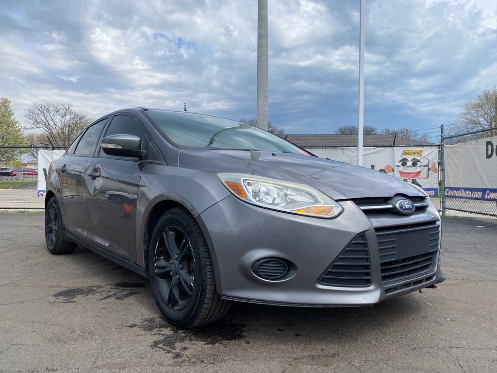 Used 2014 Ford Focus SE FWD image 24
