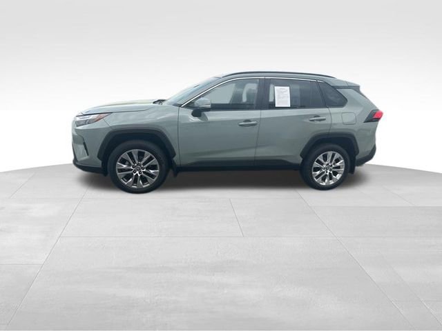 Used 2023 Toyota RAV4 XLE Premium AWD/4WD image 16
