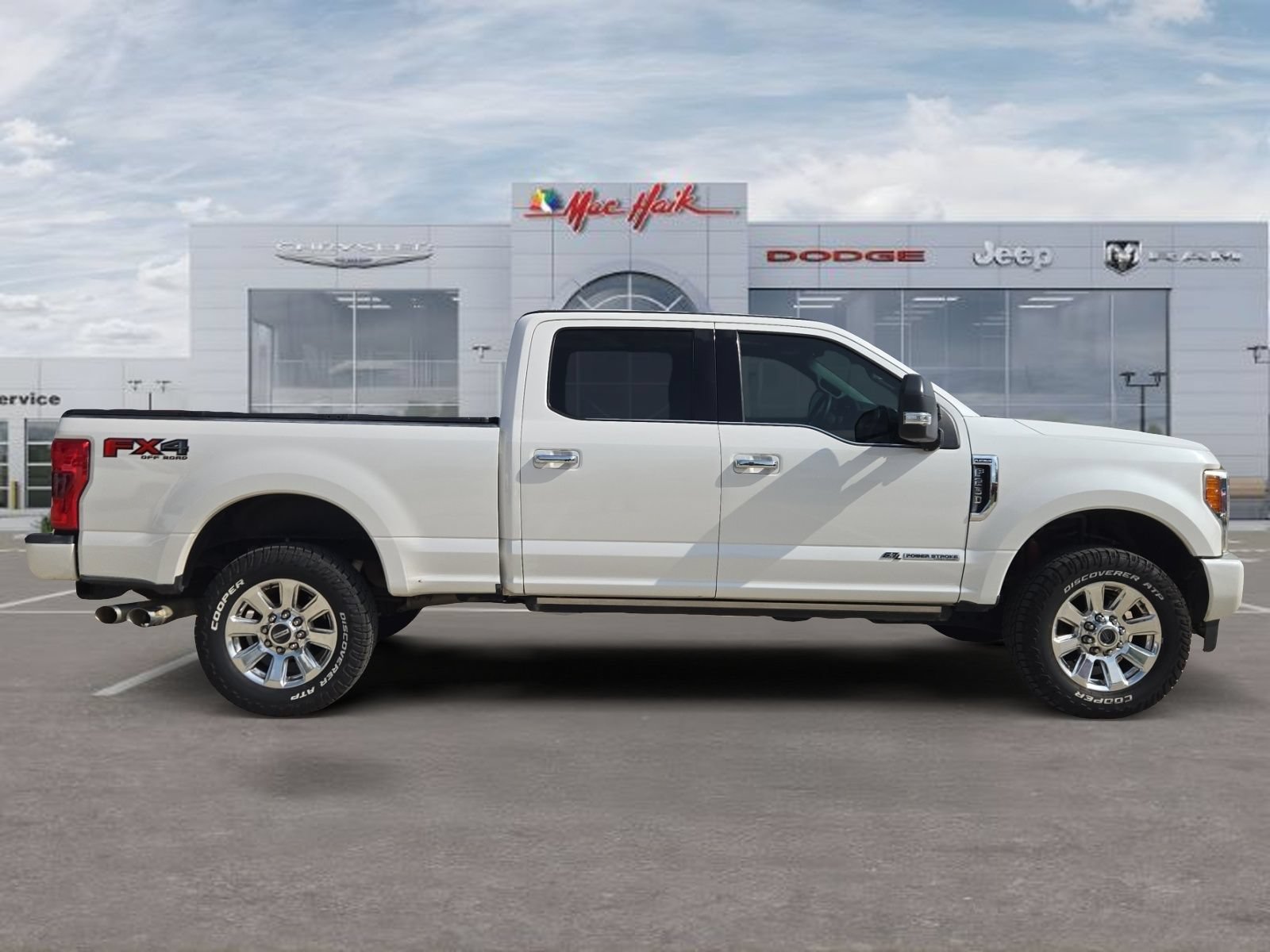 Used 2017 Ford F250 Platinum w/ Platinum Ultimate Package AWD/4WD image 6