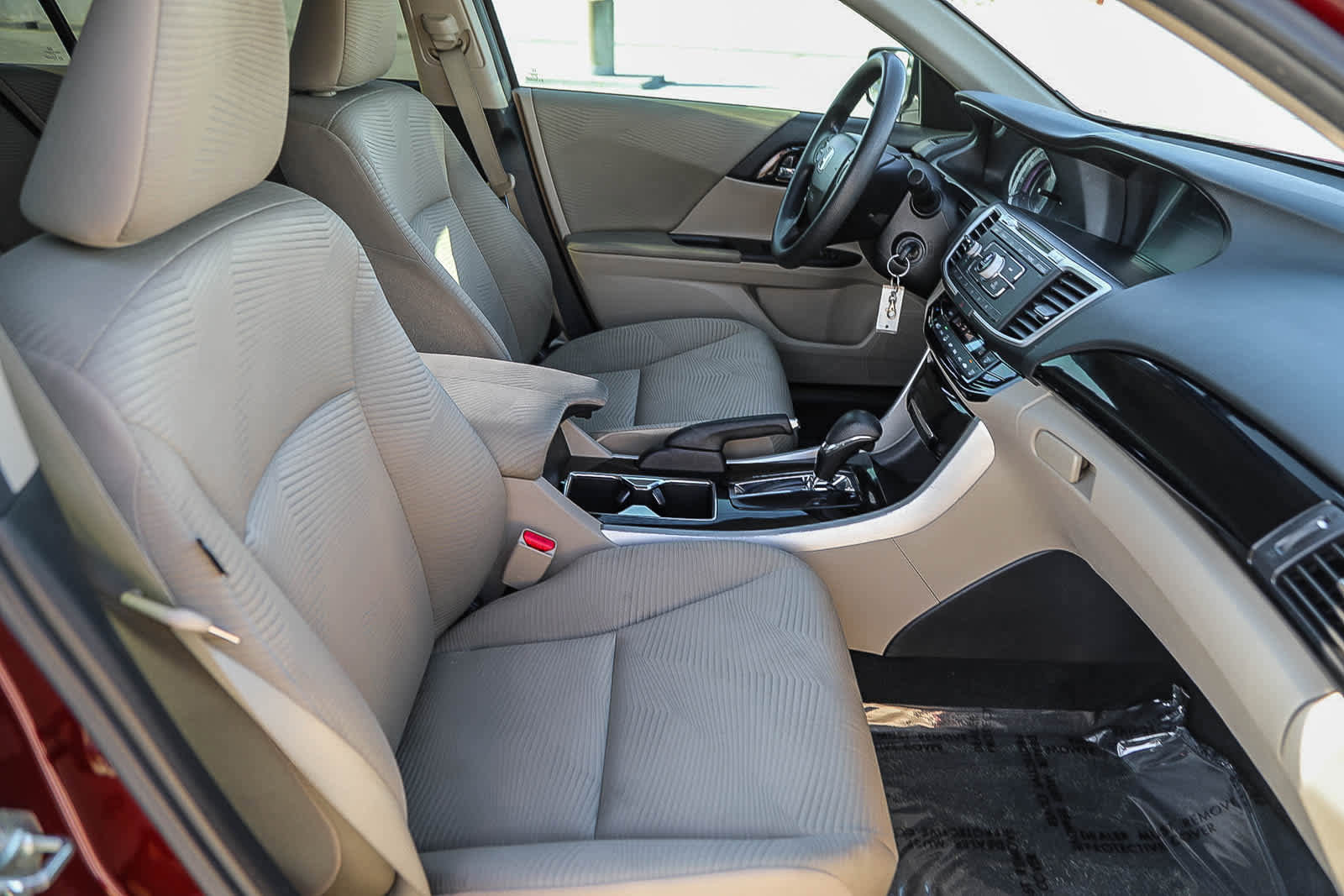 Used 2016 Honda Accord LX image 17