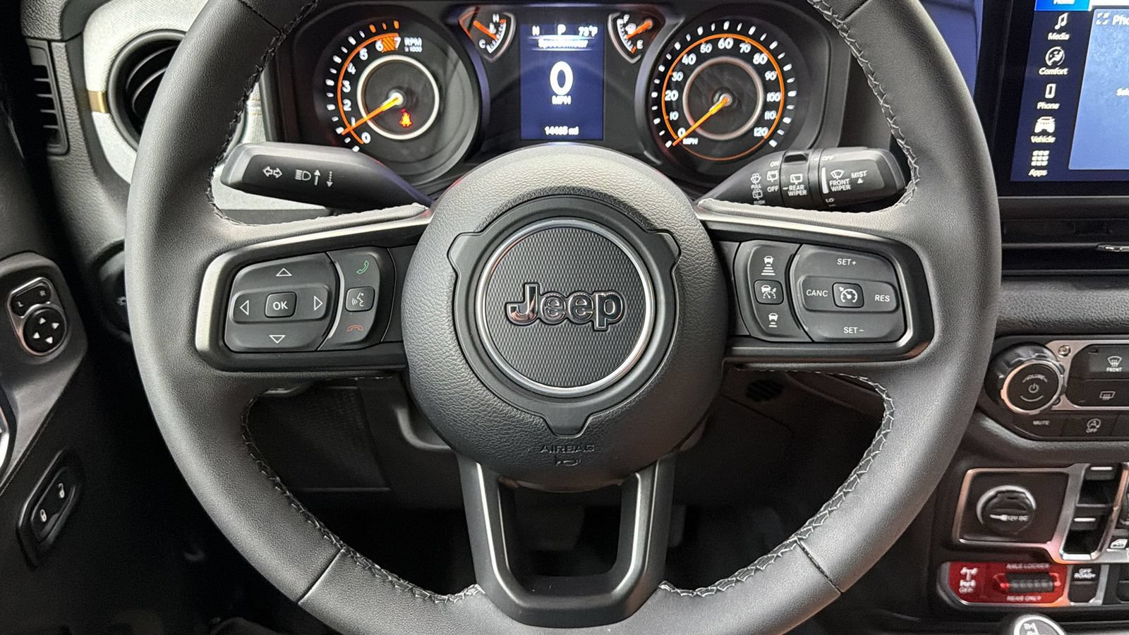 Used 2025 Jeep Wrangler Unlimited Sport AWD/4WD image 24