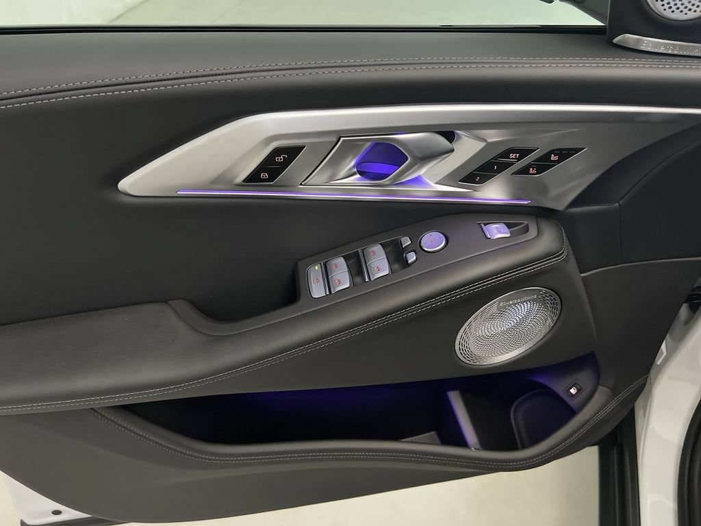 New 2023 BMW XM AWD/4WD image 15