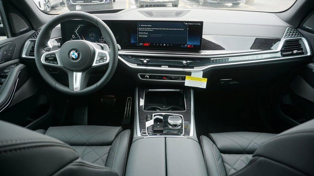 New 2026 BMW X5 xDrive40i w/ M Sport Package AWD/4WD image 14