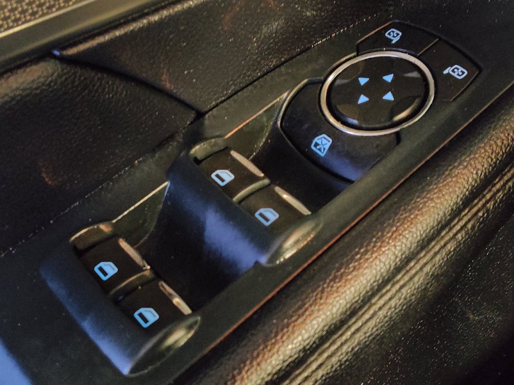 Used 2019 Ford Explorer XLT w/ Equipment Group 201A image 27