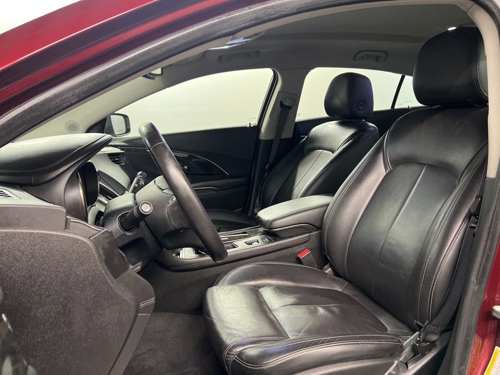 Used 2015 Buick LaCrosse Leather image 23