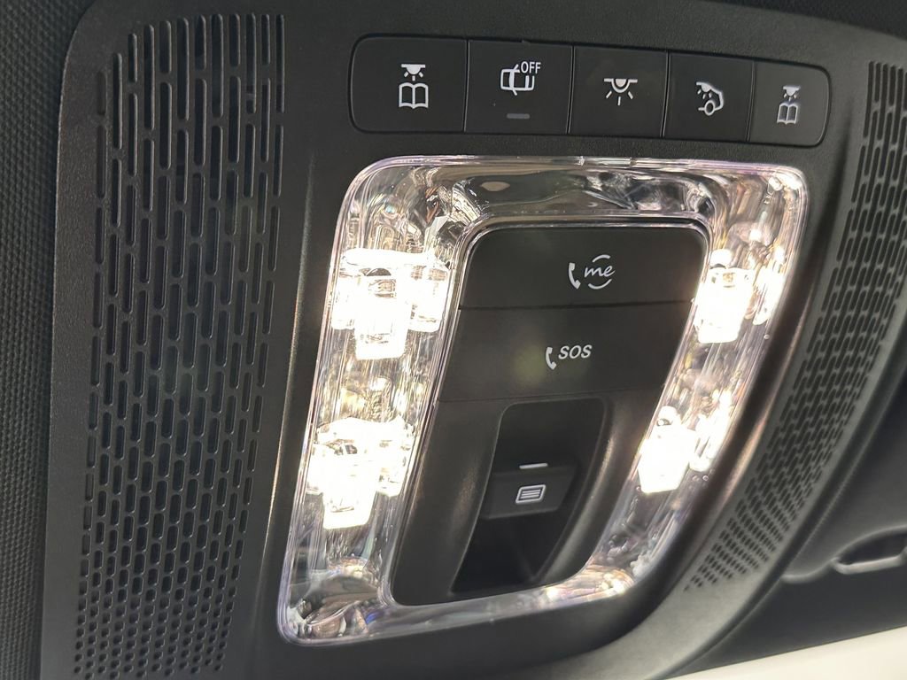 Certified 2025 Mercedes-Benz CLA 250 4MATIC image 32