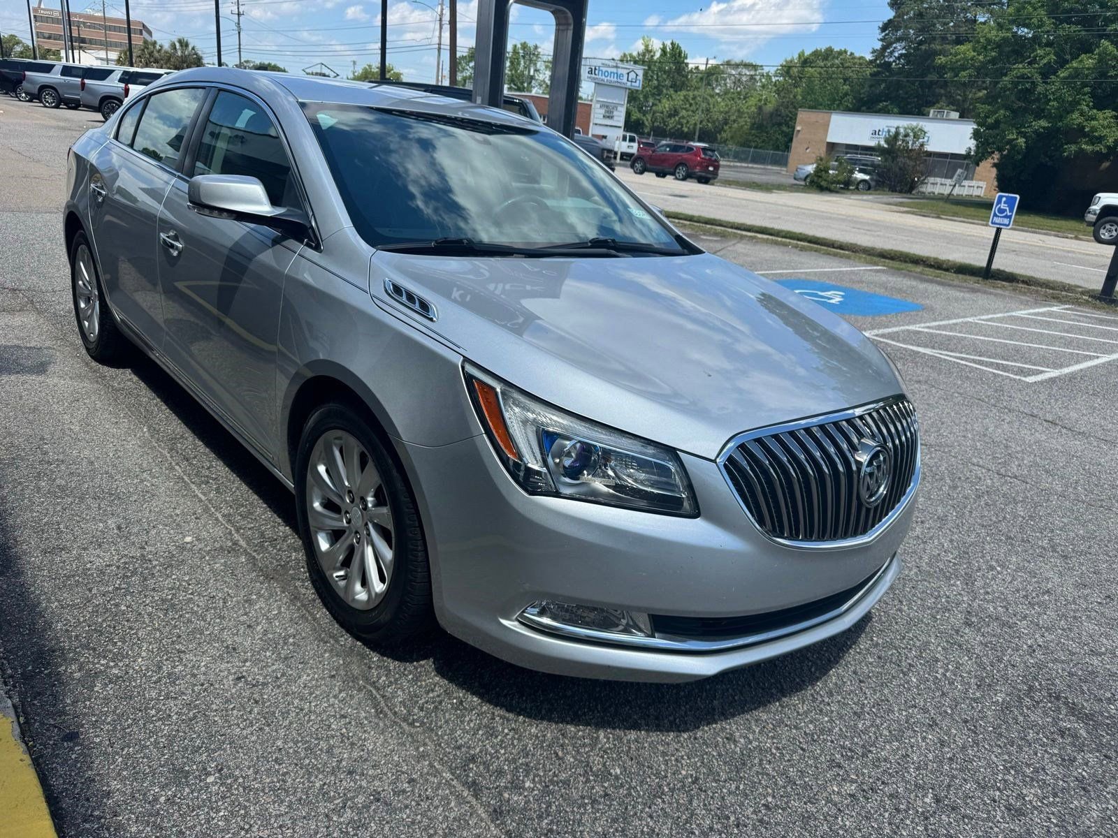 Certified 2015 Buick LaCrosse Leather FWD image 6