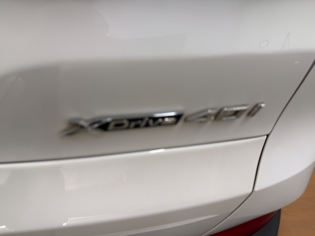 Used 2024 BMW X5 xDrive40i AWD/4WD image 9
