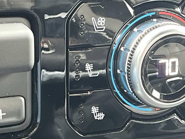 Used 2025 GMC Sierra 1500 SLT w/ SLT Premium Plus Package image 45