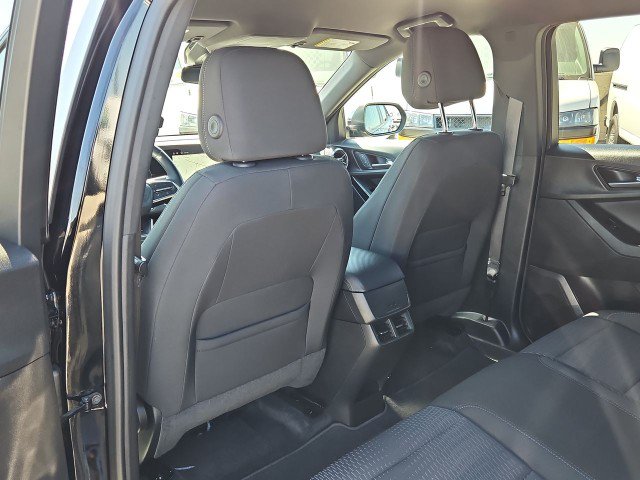 Used 2025 Chevrolet Equinox LT FWD image 21