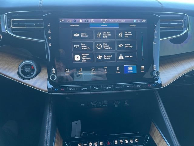 Used 2023 Jeep Grand Wagoneer L Series III w/ Rear Seat Video Group 1 AWD/4WD image 26