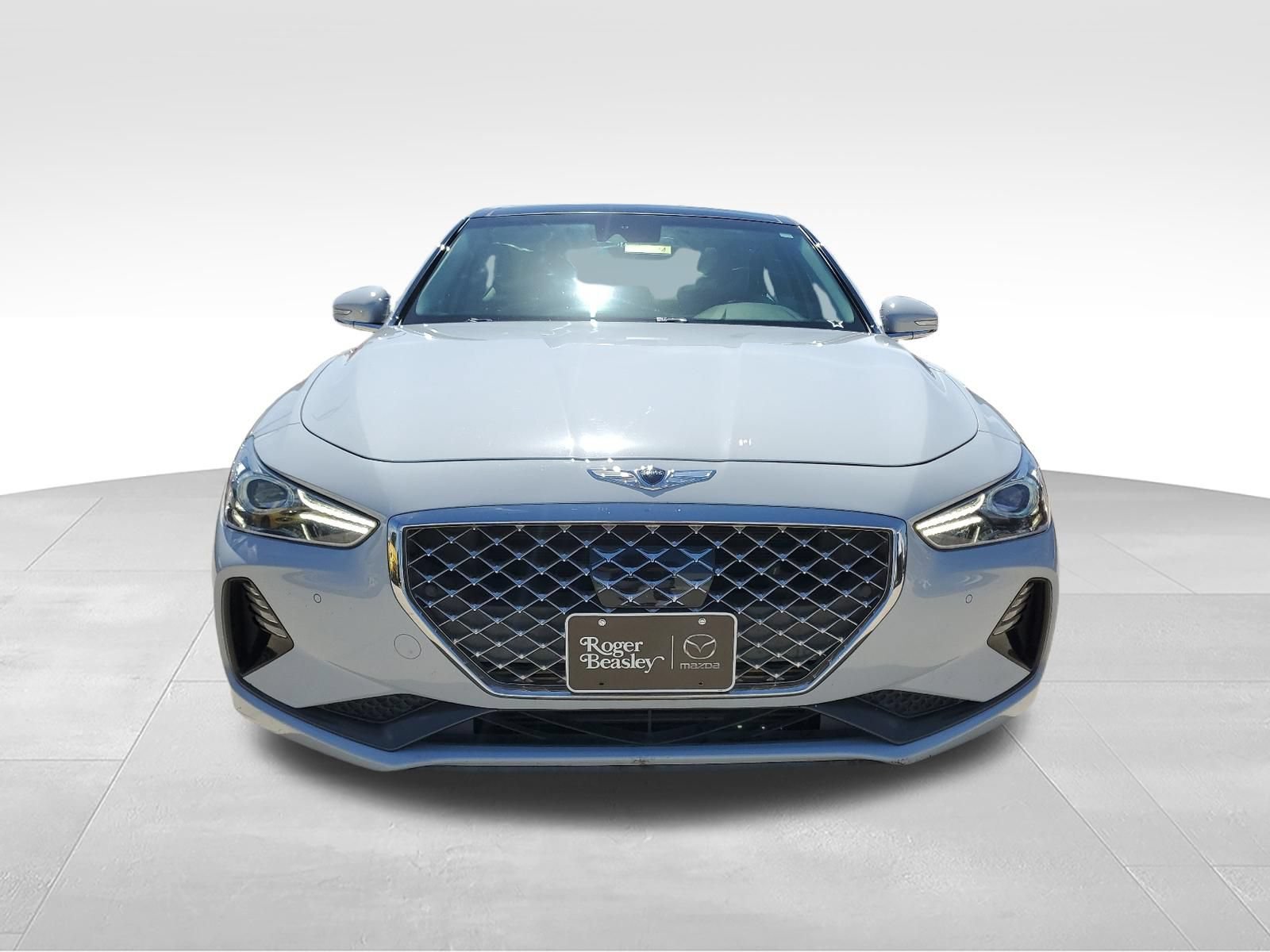 Used 2019 Genesis G70 2.0T Advanced w/ Elite Package RWD image 2