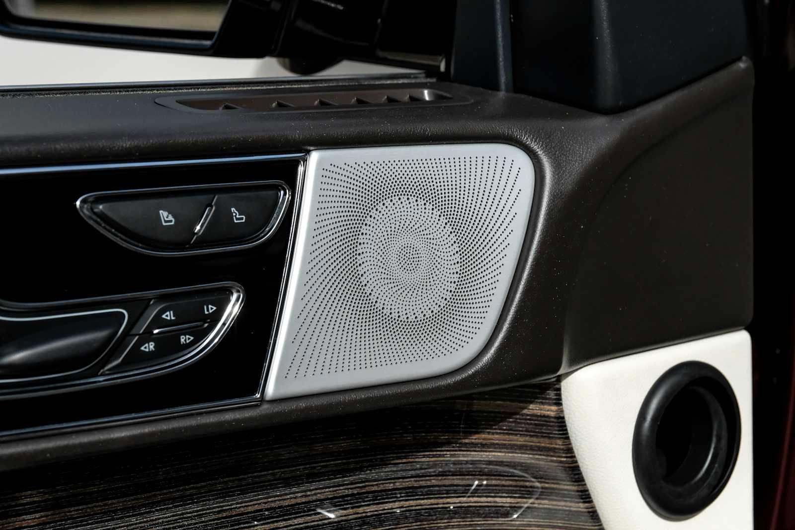 Used 2024 Lincoln Navigator Black Label AWD/4WD image 47