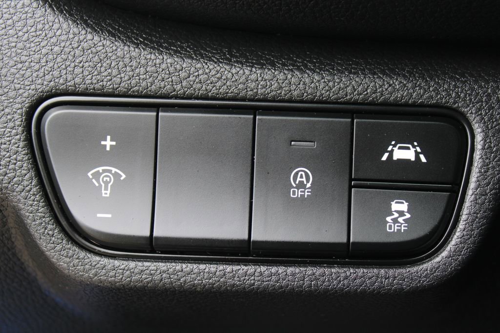 Used 2023 Kia Seltos S w/ Navigation Package FWD image 23