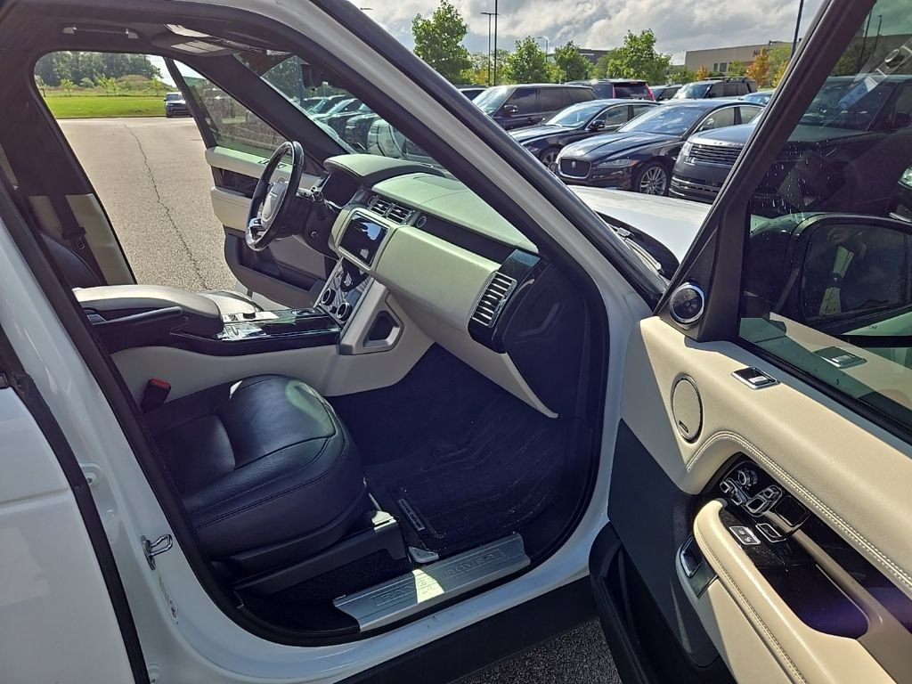 Used 2020 Land Rover Range Rover HSE AWD/4WD image 20