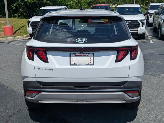 Used 2025 Hyundai Tucson SE image 6