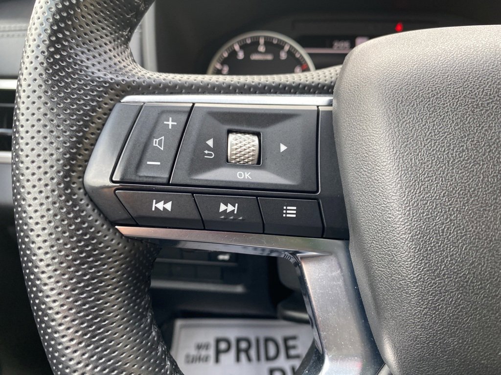 Used 2023 Mitsubishi Outlander SE image 22