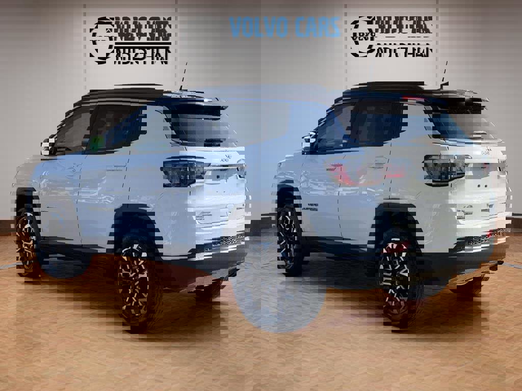 Used 2022 Jeep Compass Limited image 22