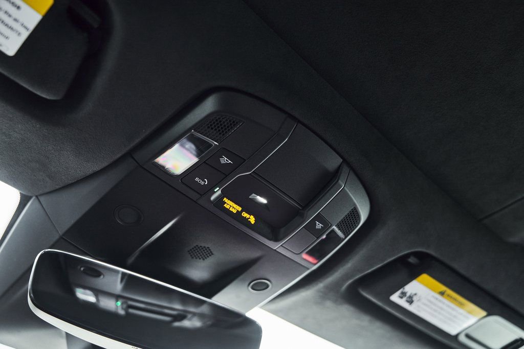 Used 2025 Lamborghini Revuelto image 74