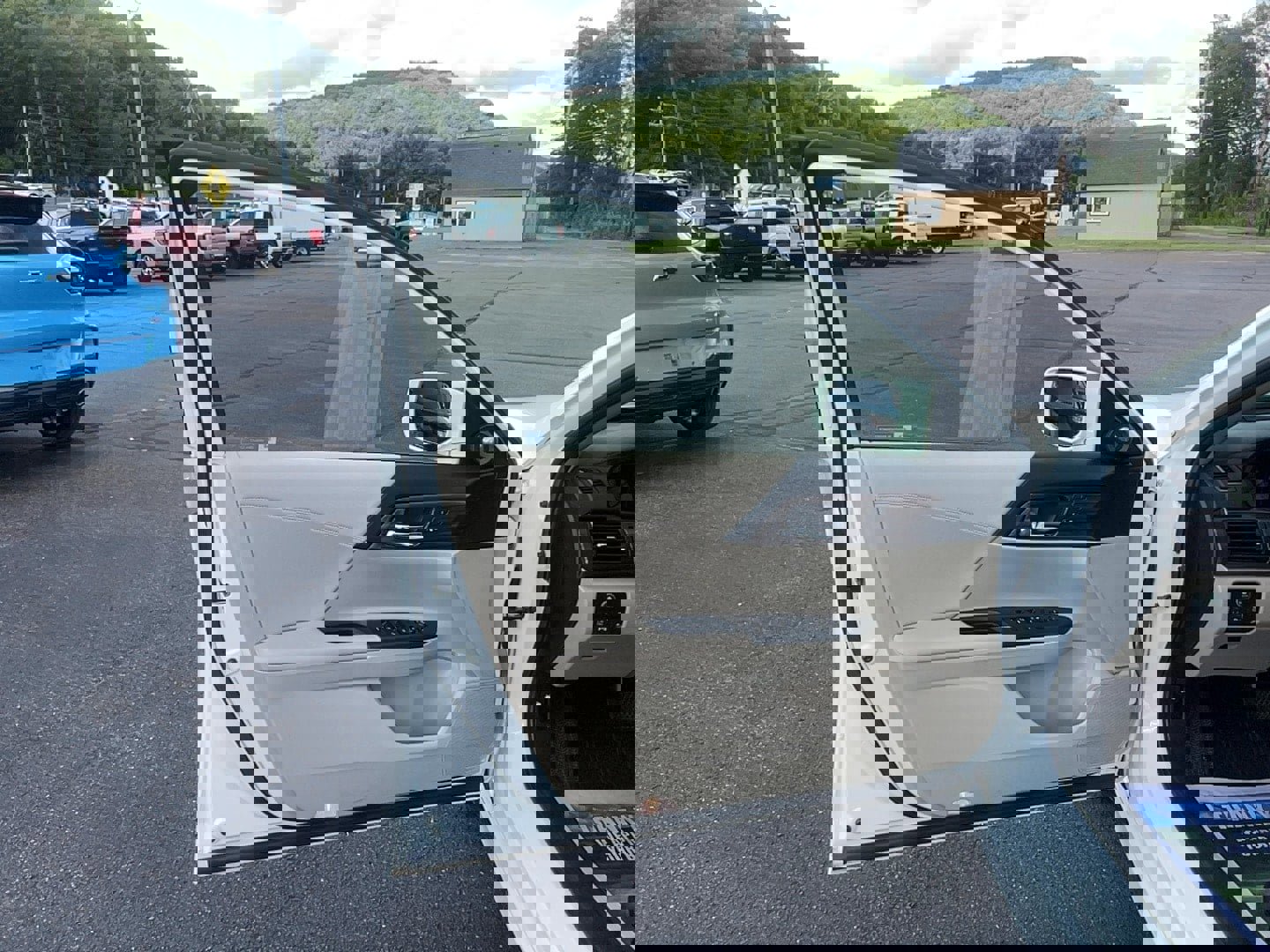 Used 2017 Honda Accord Touring image 10