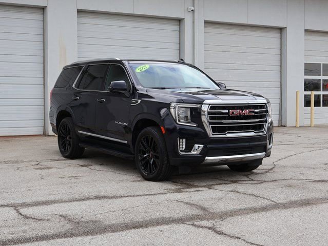 Used 2022 GMC Yukon SLT w/ SLT Premium Package image 1
