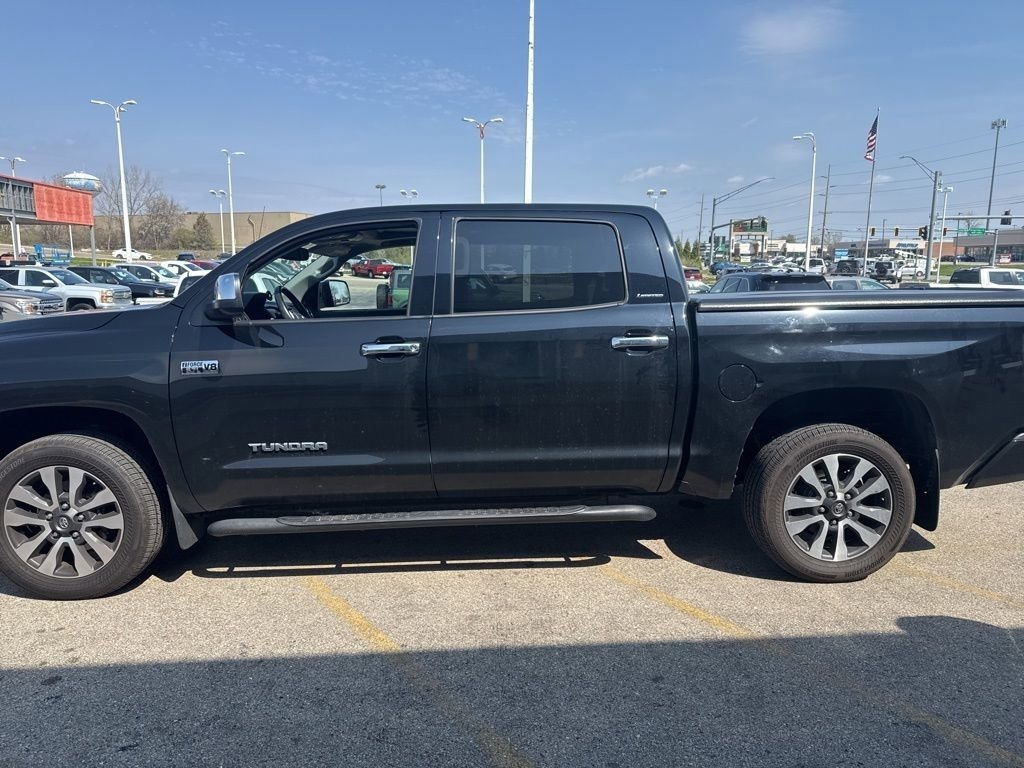 Used 2019 Toyota Tundra Limited w/ Limited Premium Package image 6