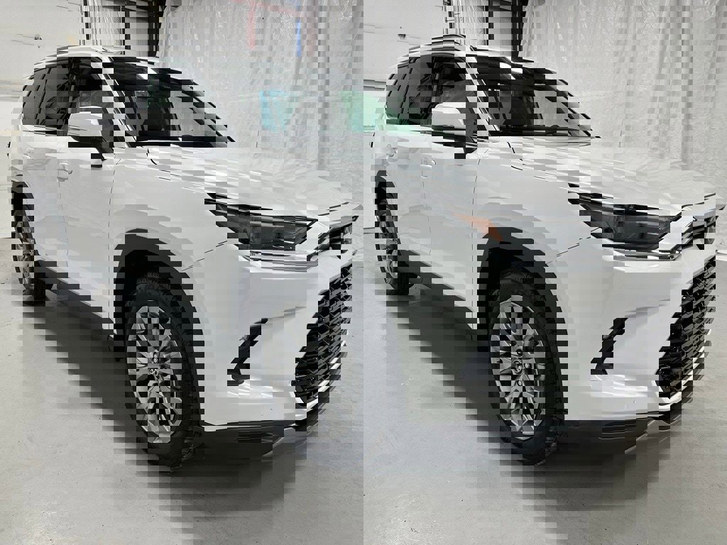 Used 2025 Toyota Grand Highlander AWD