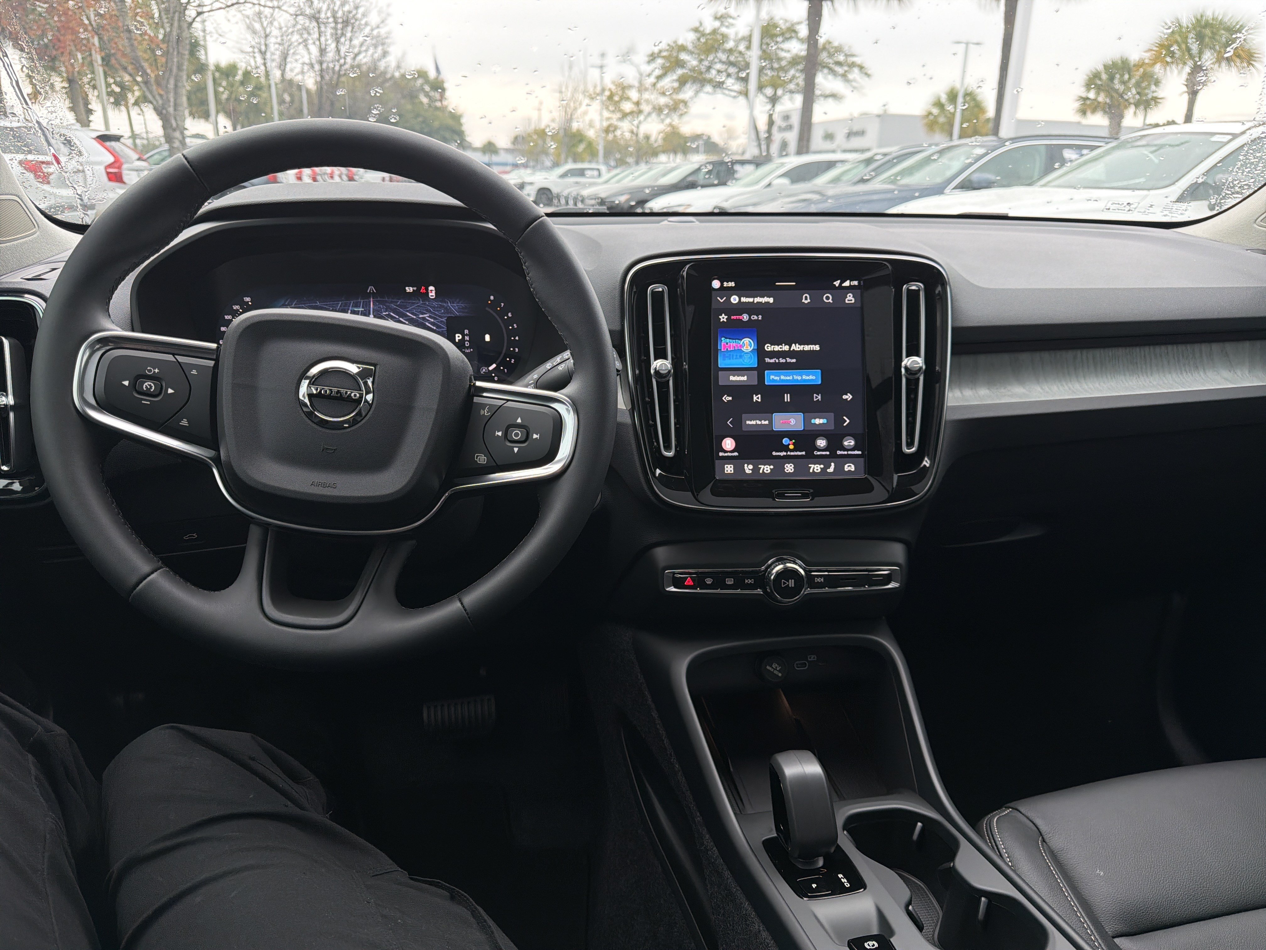 New 2026 Volvo XC40 B4 Core FWD image 18