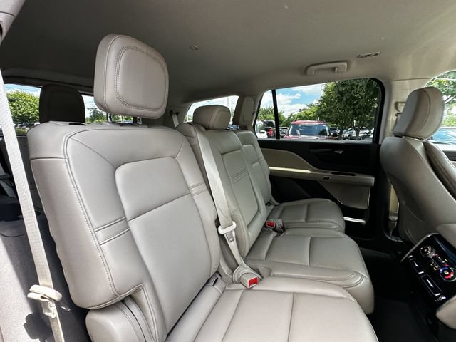 Certified 2024 Lincoln Aviator AWD w/ Elements Package image 37
