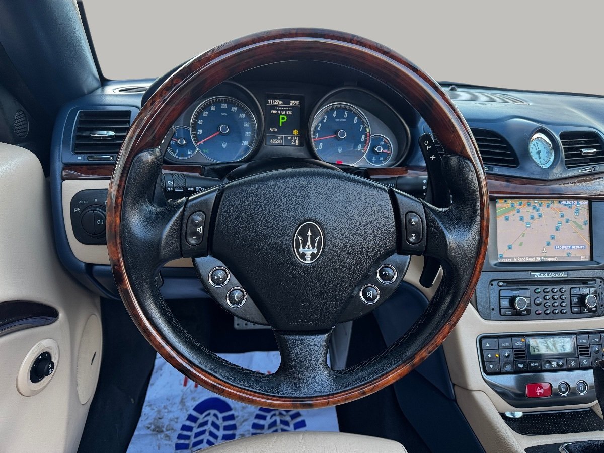 Used 2013 Maserati GranTurismo Sport RWD image 22