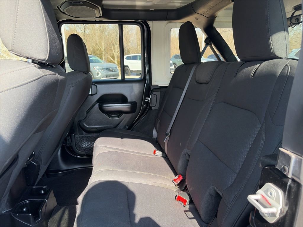 Used 2020 Jeep Wrangler Unlimited Sport S image 25