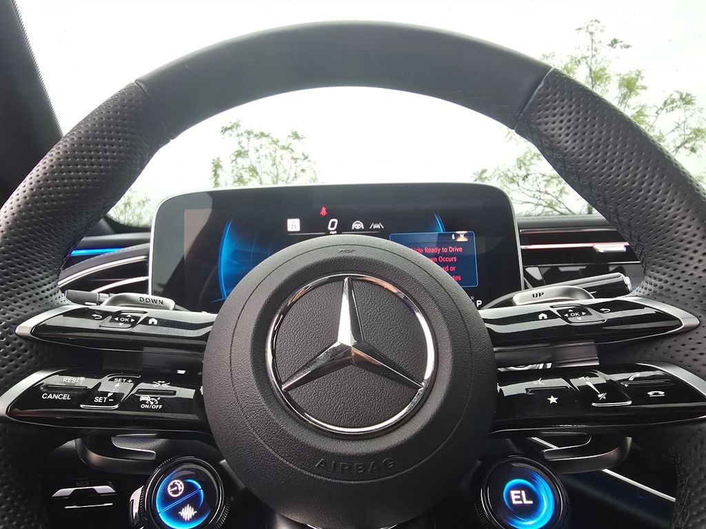 Certified 2025 Mercedes-Benz E 53 AMG e 4MATIC Sedan image 30