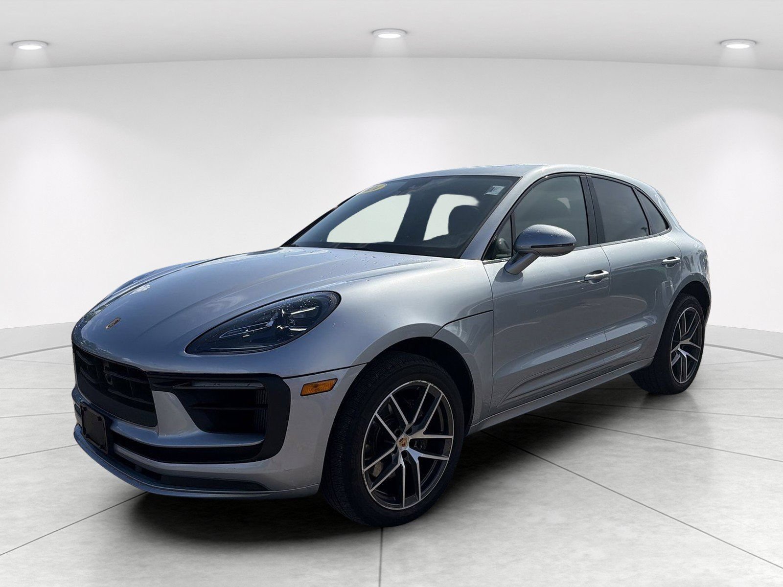 Used 2024 Porsche Macan S AWD/4WD image 8