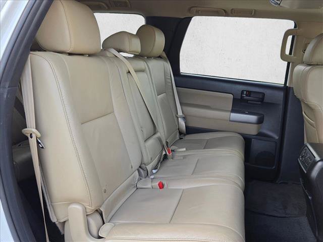Used 2017 Toyota Sequoia SR5 w/ Premium Package RWD image 21