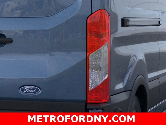 New 2026 Ford Transit 250 148 Medium Roof Extended AWD image 21