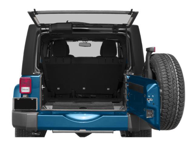 Used 2015 Jeep Wrangler Unlimited Sahara w/ Connectivity Group AWD/4WD image 15