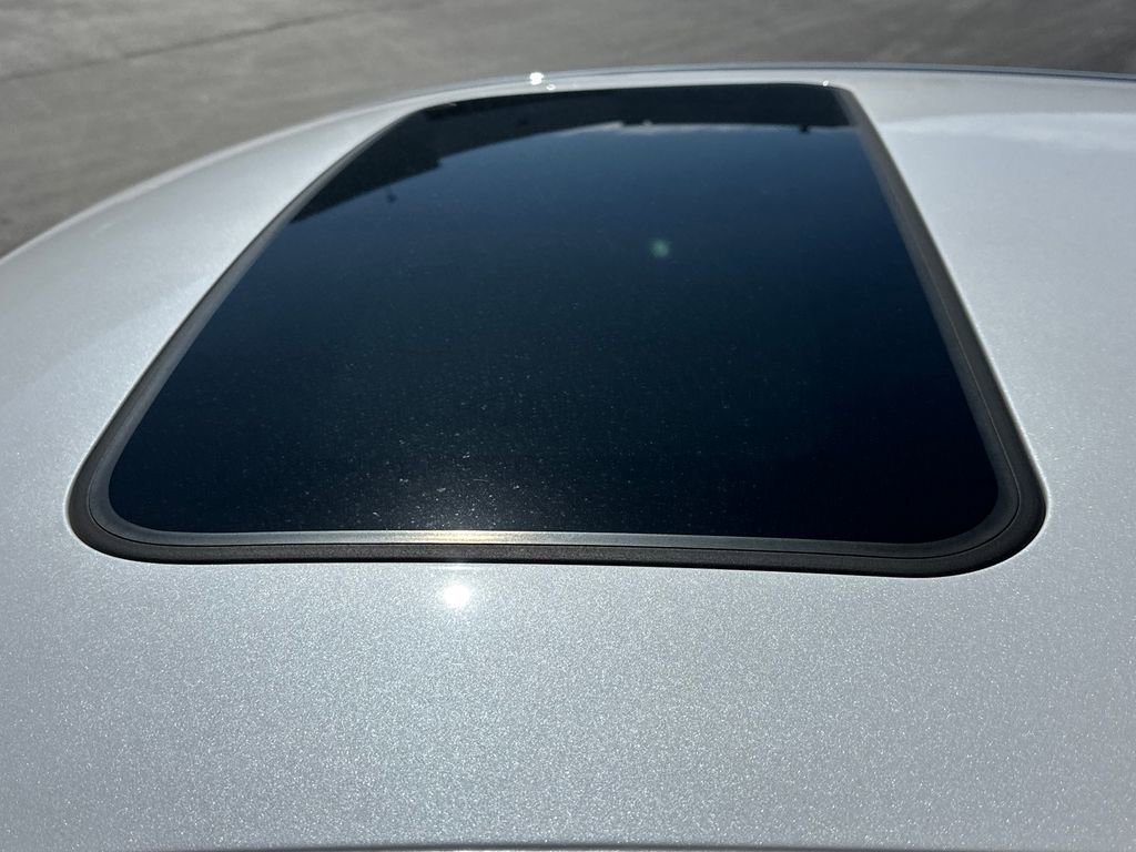 Used 2025 Buick Envista Avenir FWD image 9