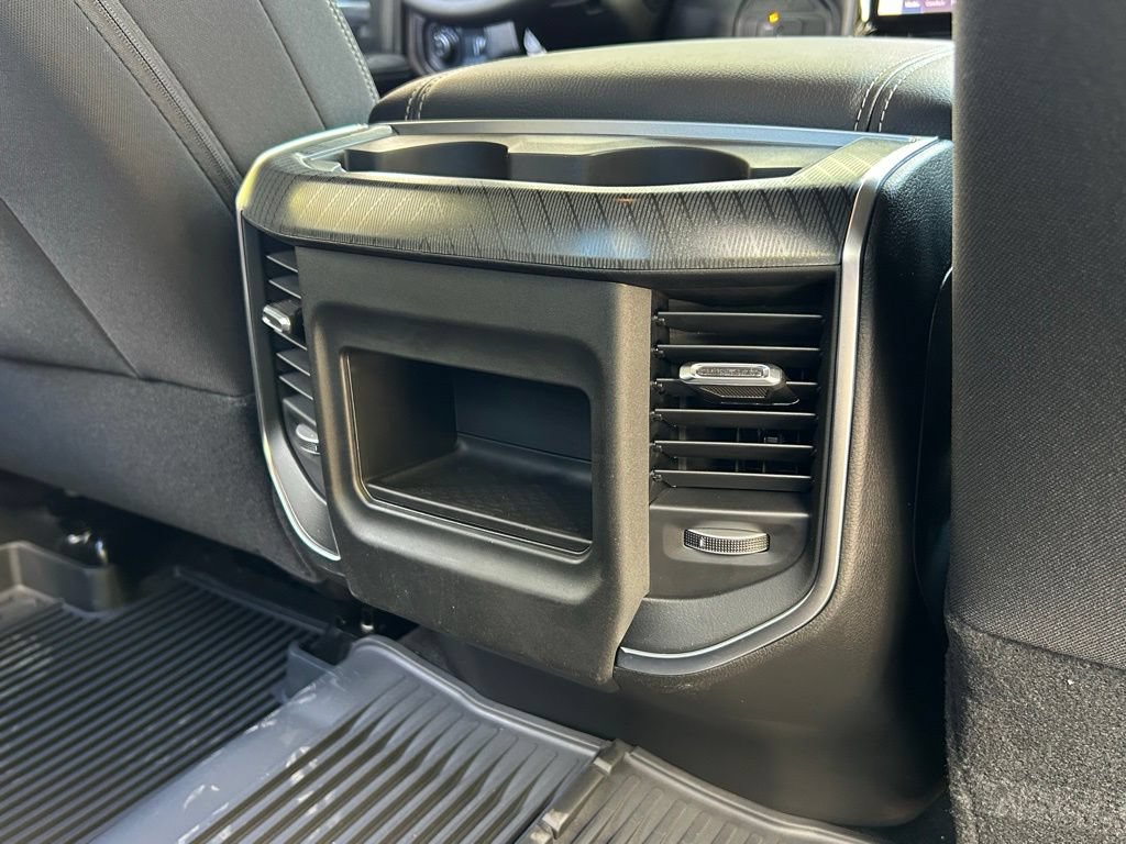 New 2026 RAM 2500 Big Horn AWD/4WD image 42